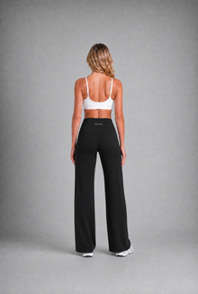Glide Crossover Flare Pant