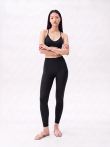 Glide Contour Legging